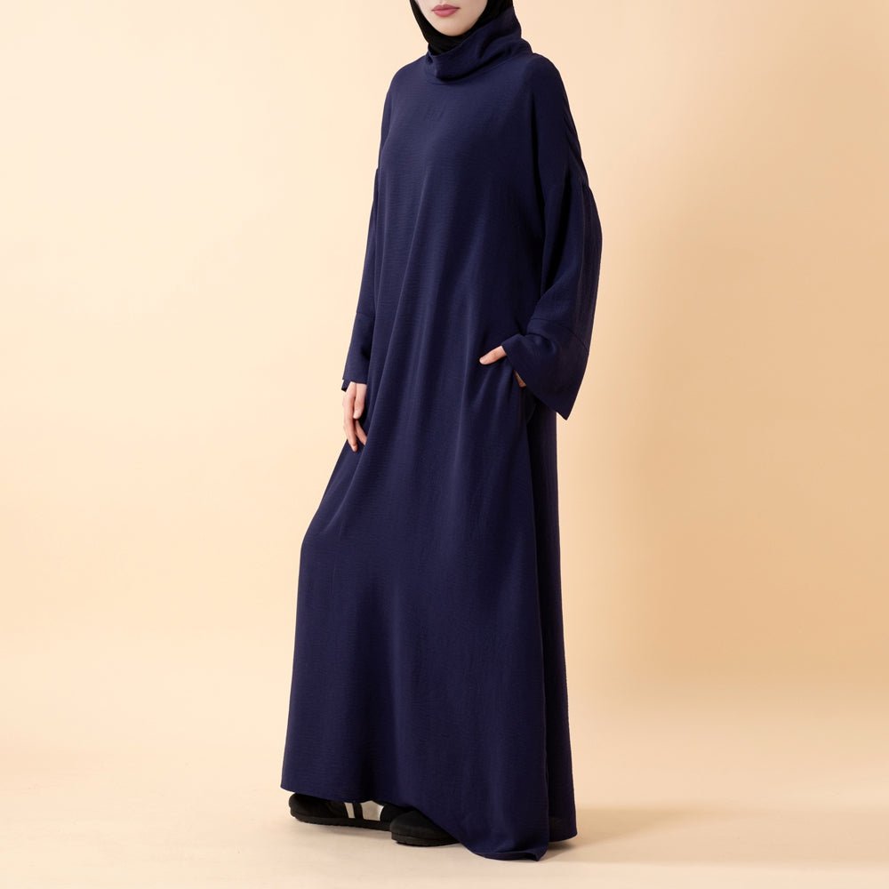 Everyday Crepe Turtleneck Abaya – Relaxed Fit for All Seasons