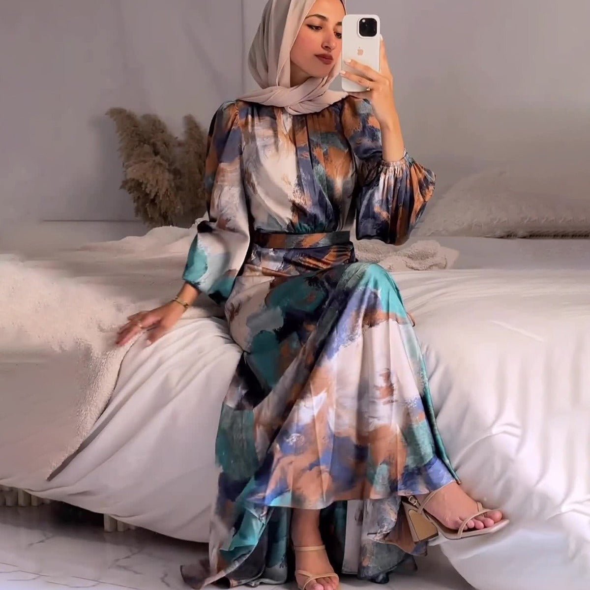 Exotic Print Pleated Bell Sleeve Abaya. (MA166) - Mariam's Collection