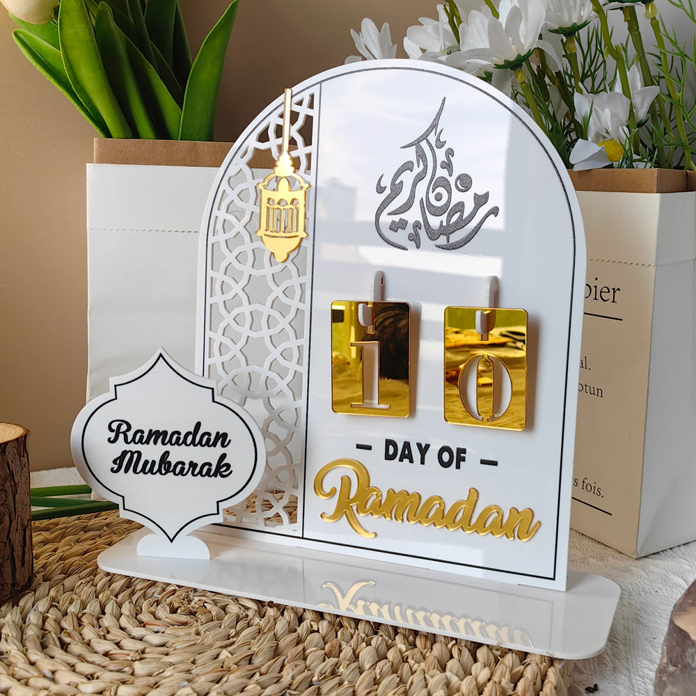 Creative Ramadan Countdown Acrylic Ornament (MAC381)