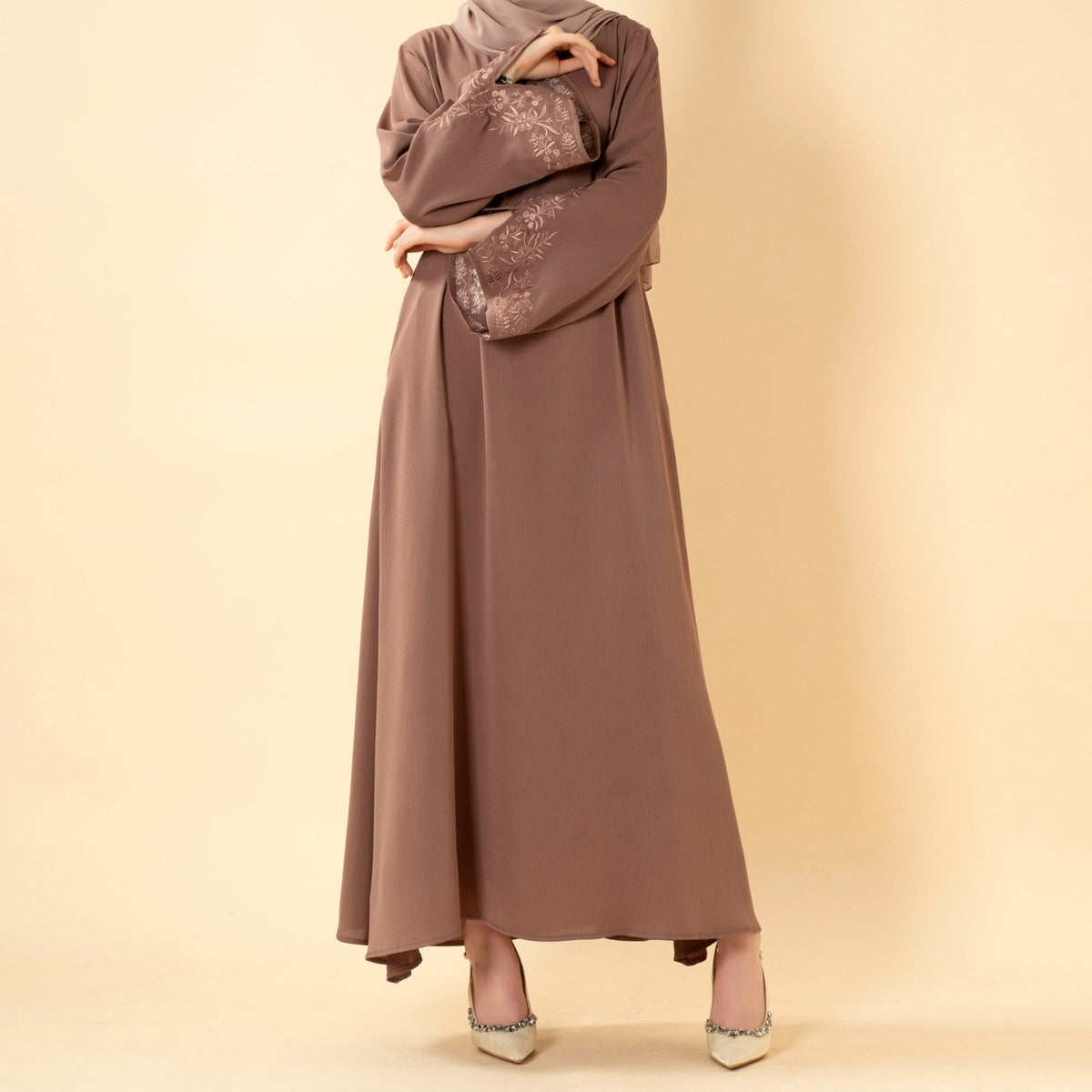 Floral Embroidered Cuff Abaya | Umbrella-Cut Zoom Maxi Dress(MA342) - Mariam's Collection