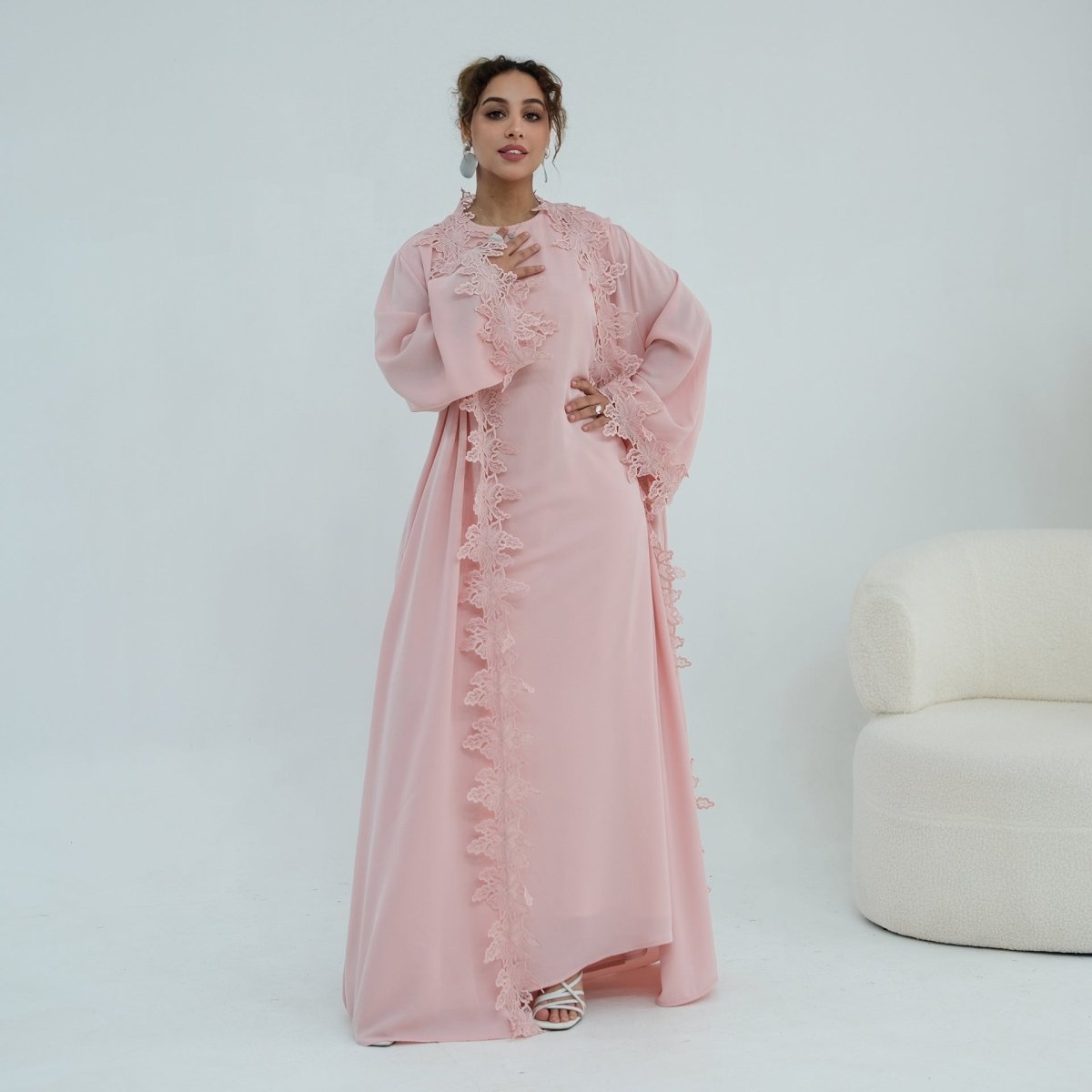Open-front no-closure design on abaya cardigan