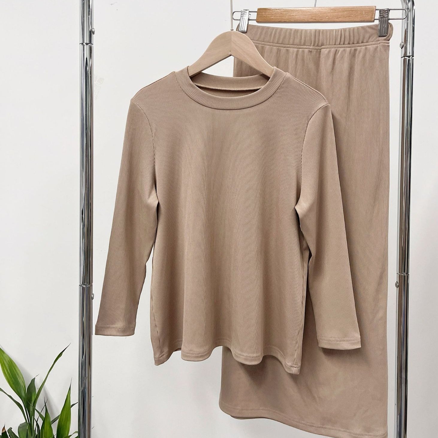 Girls Modest Long Sleeve Top & Maxi Skirt Two-Piece Set(MKG029) - Mariam's Collection