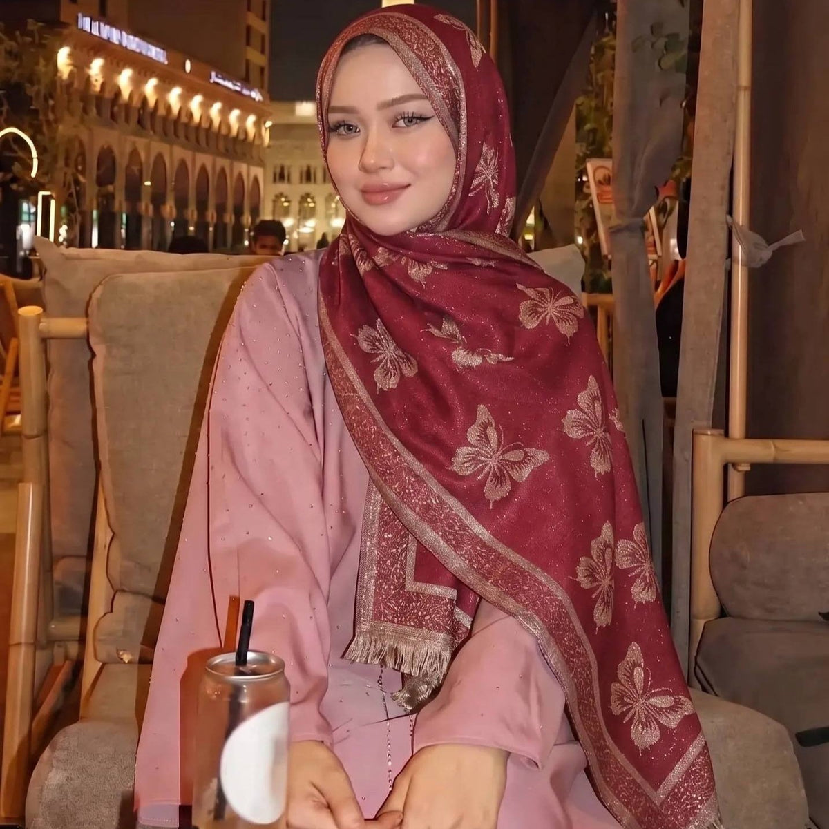 Gold-Thread Jacquard Hijab(MH262) - Mariam's Collection