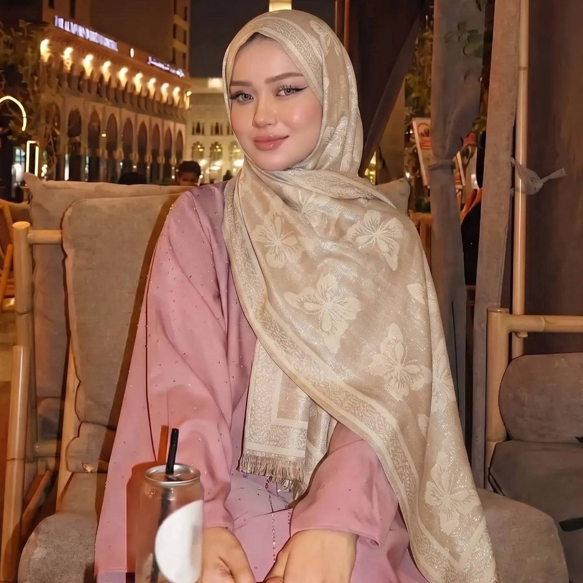 Gold-Thread Jacquard Hijab(MH262) - Mariam's Collection