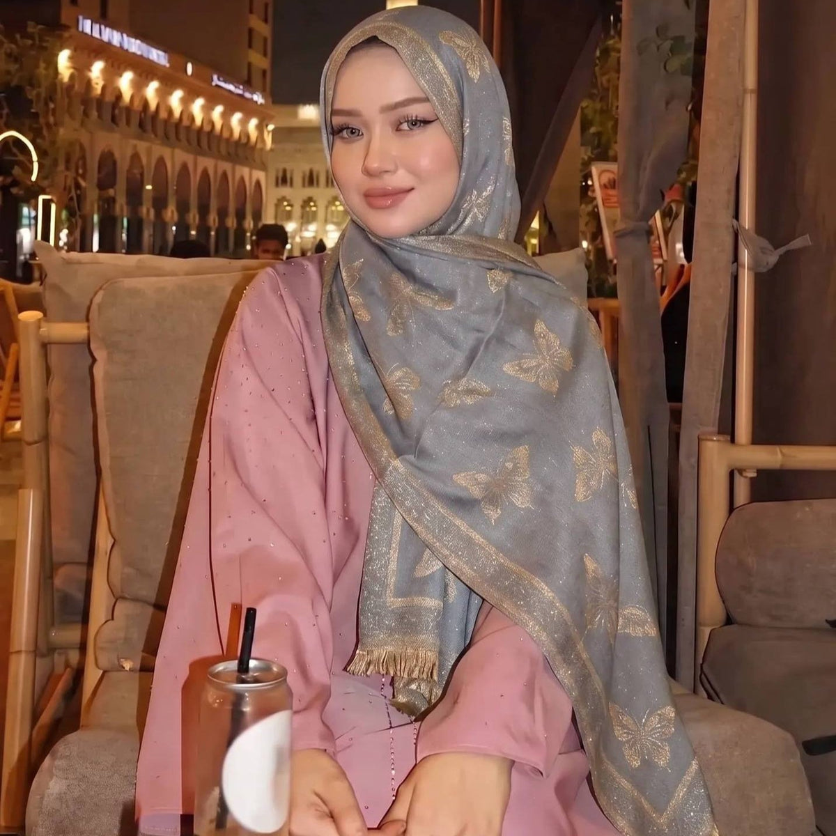 Gold-Thread Jacquard Hijab(MH262) - Mariam's Collection
