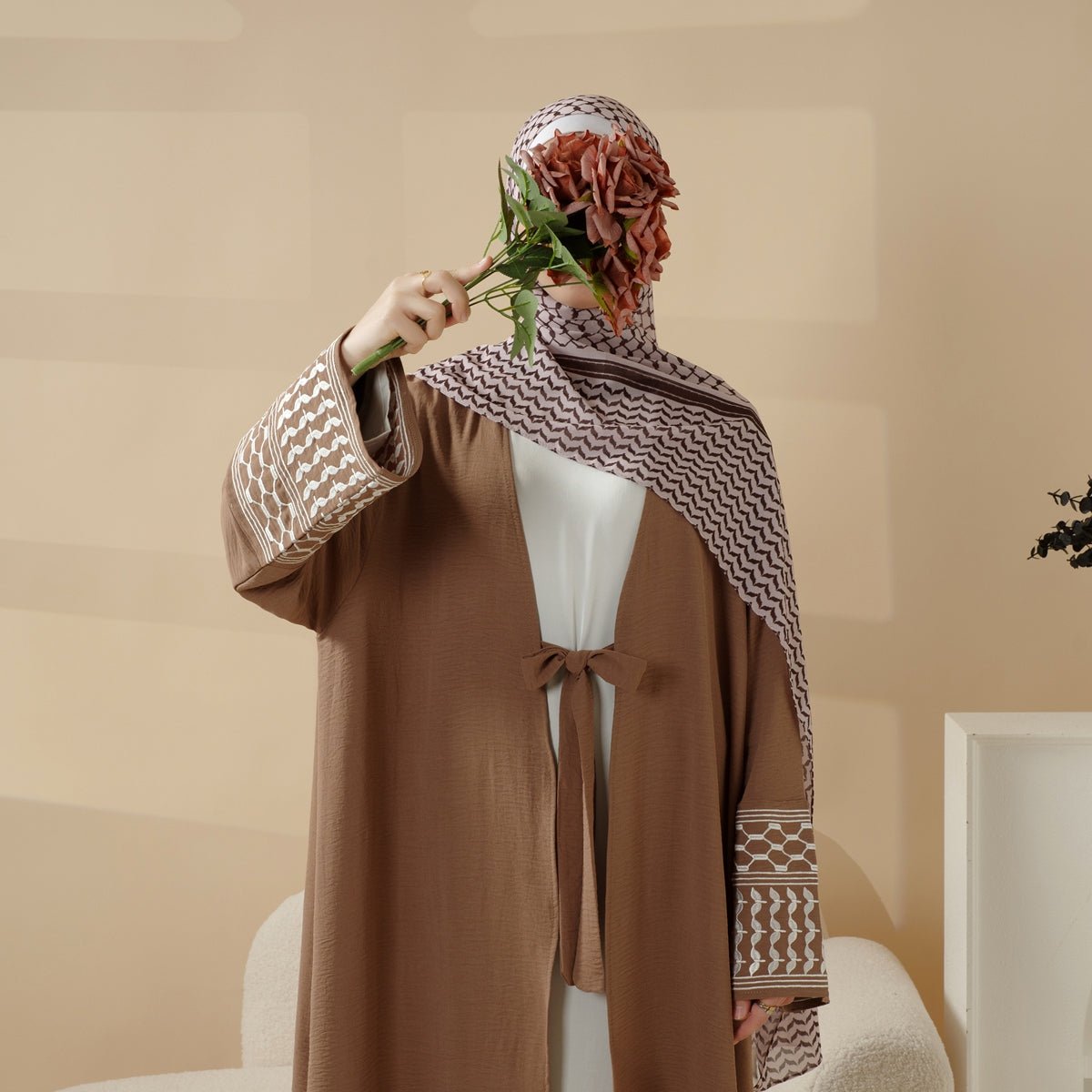 Keffiyeh Open Abaya Set – 3 - Piece Outfit with Inner dress & Hijab - Mariam's Collection