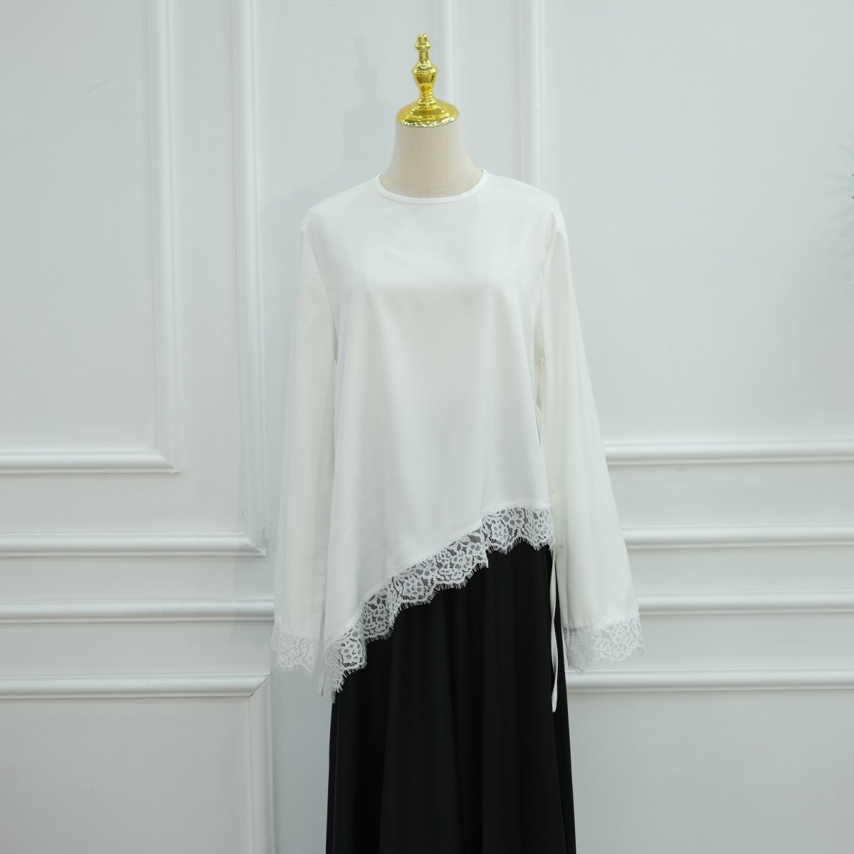 Lace Trim Contrast Panel Satin Top(MS407) - Mariam's Collection