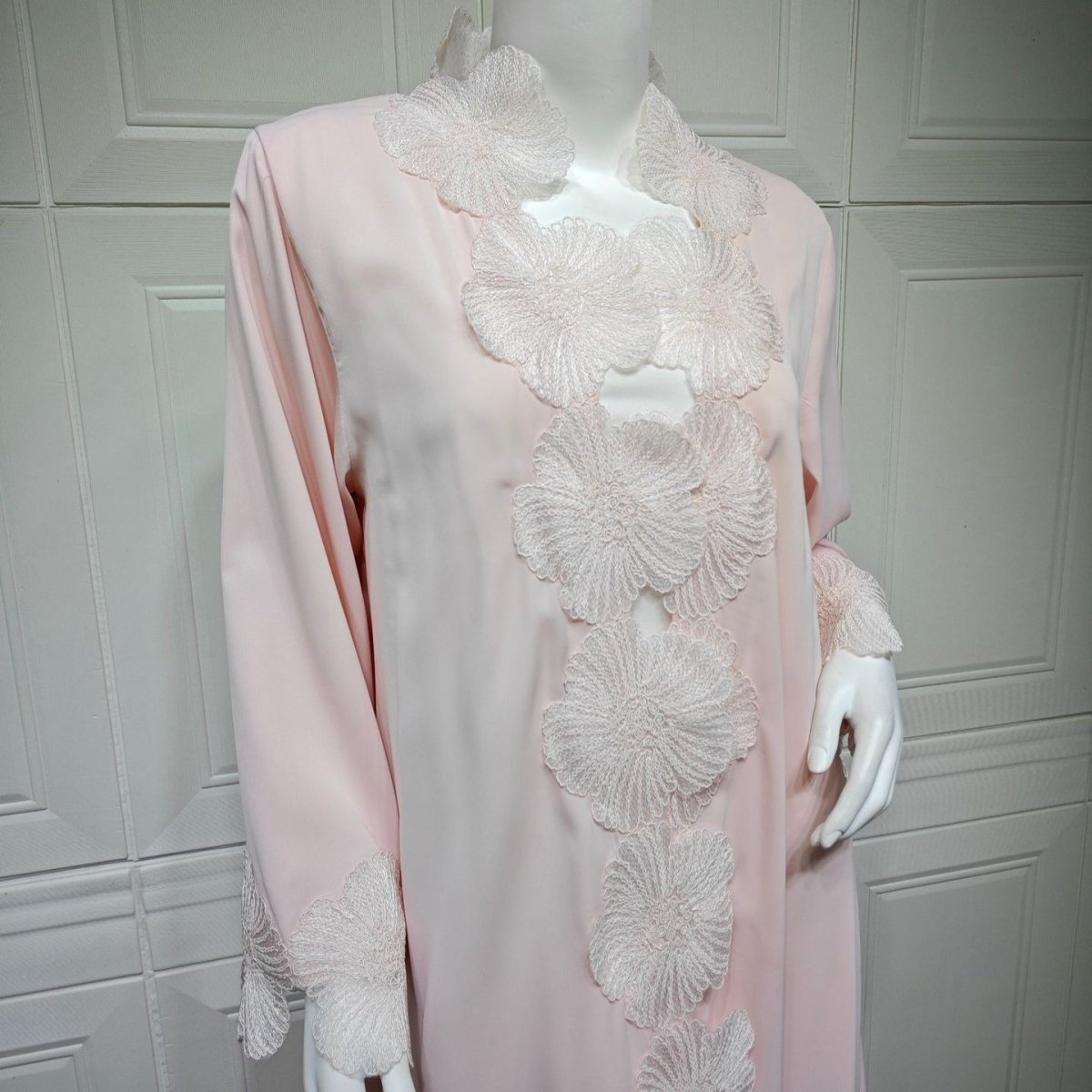 loral Appliqué Open Abaya(MOA286) - Mariam's Collection