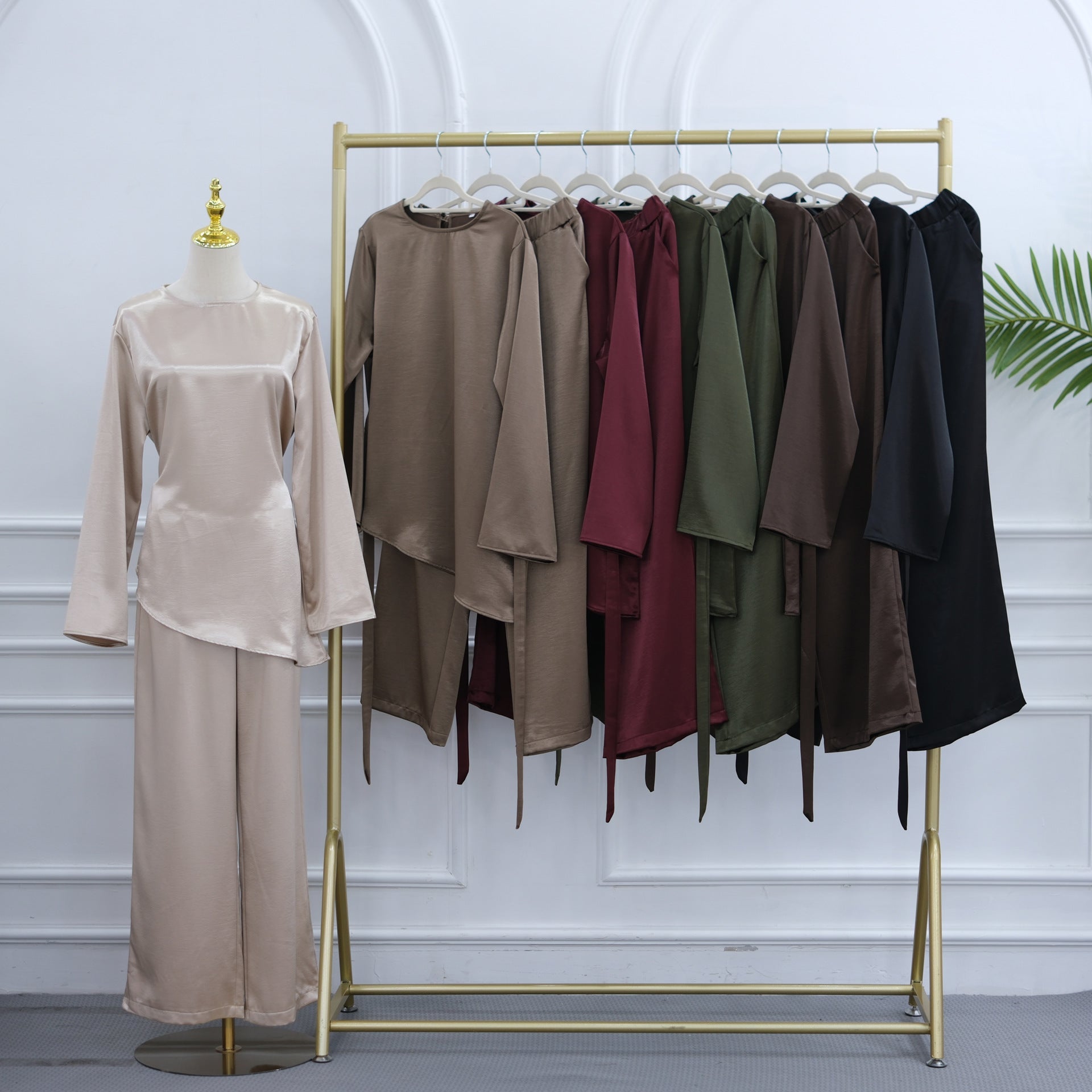 Lustrous Satin-Feel Round Neck Top & Wide-Leg Trousers Co-ord Set (MS522) - Mariam's Collection