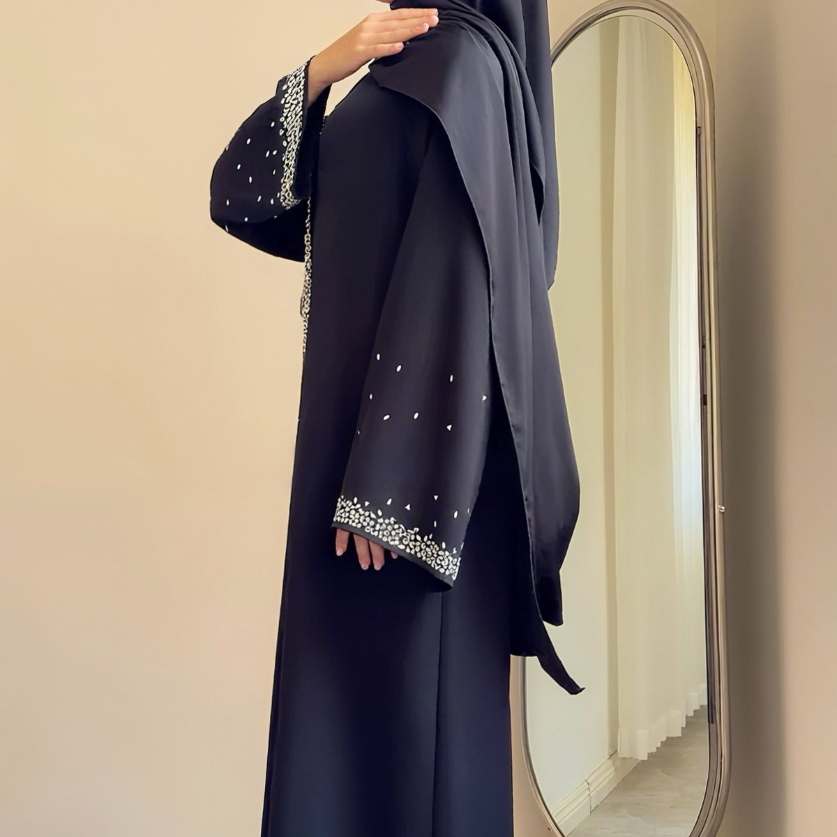 Luxury Black Crystal Embellished Abaya(MOA240) - Mariam's Collection