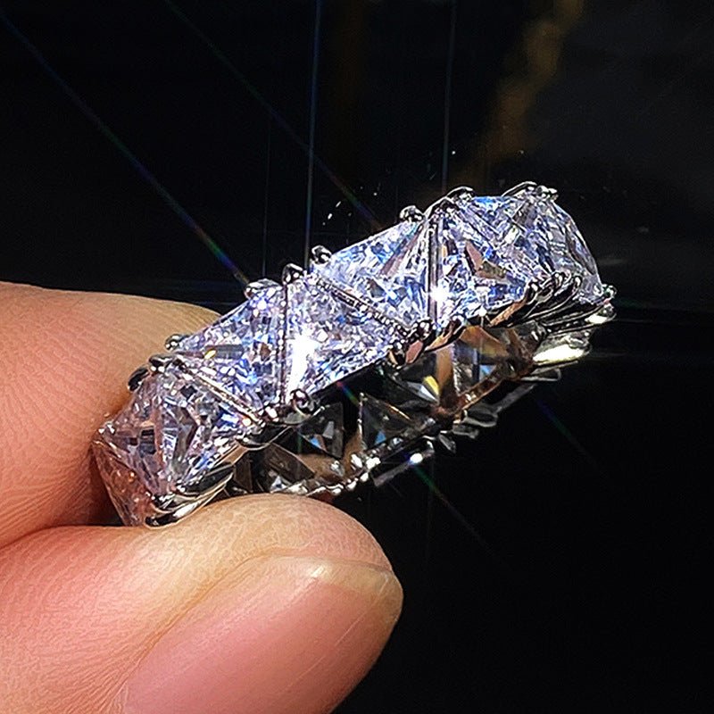 MAC161 Full - Circle Single - Row Triangular Zircon Ring - Mariam's Collection