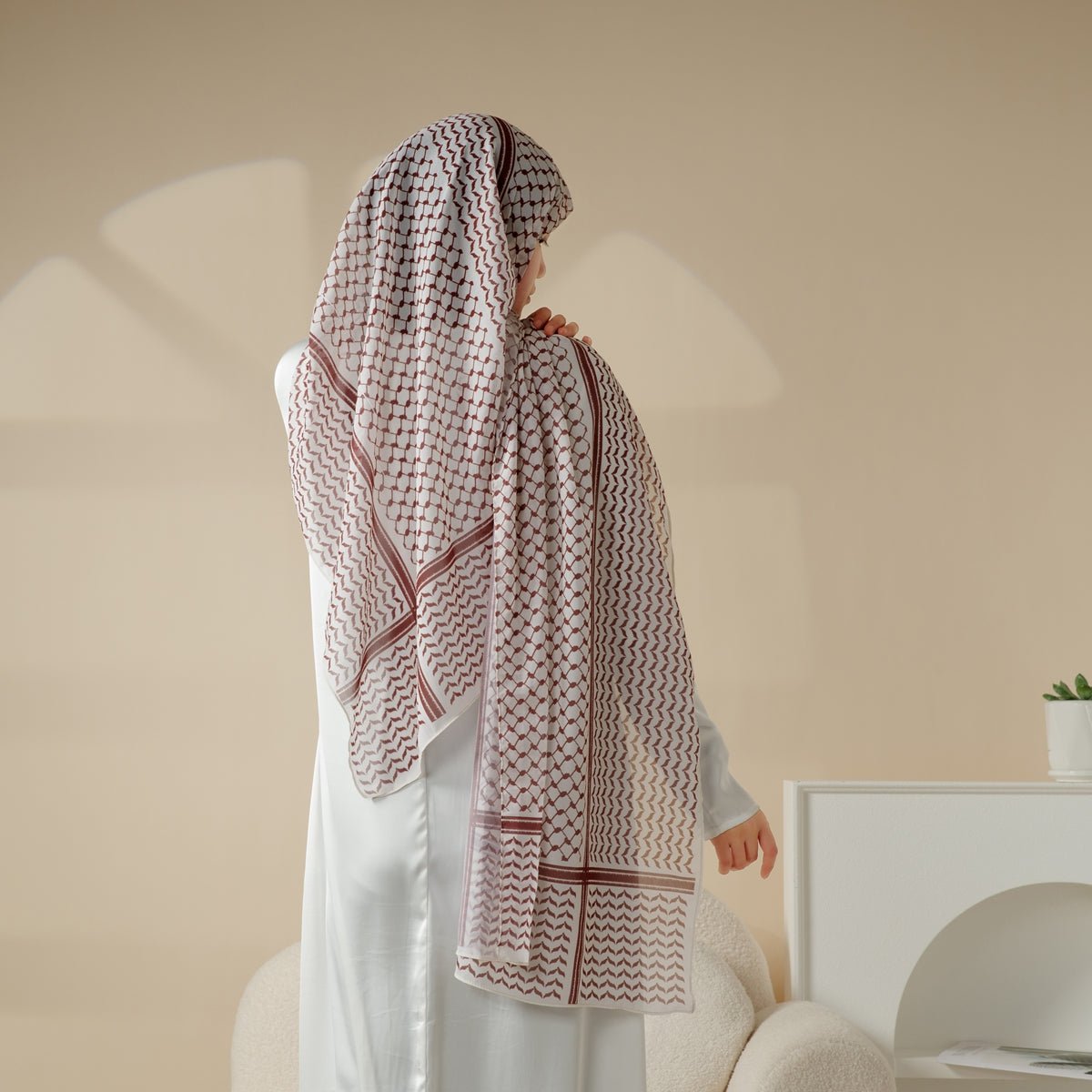 Chiffon Keffiyeh Hijab (MH045) Black / One Size Fits All Chiffon Keffiyeh Hijab (MH045) Black / One Size Fits All