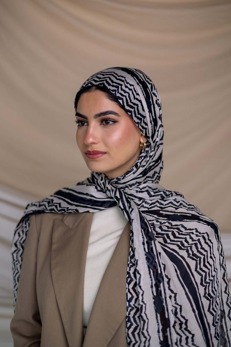 MH062 Keffiyeh Striped Chiffon Hijab - Mariam's Collection