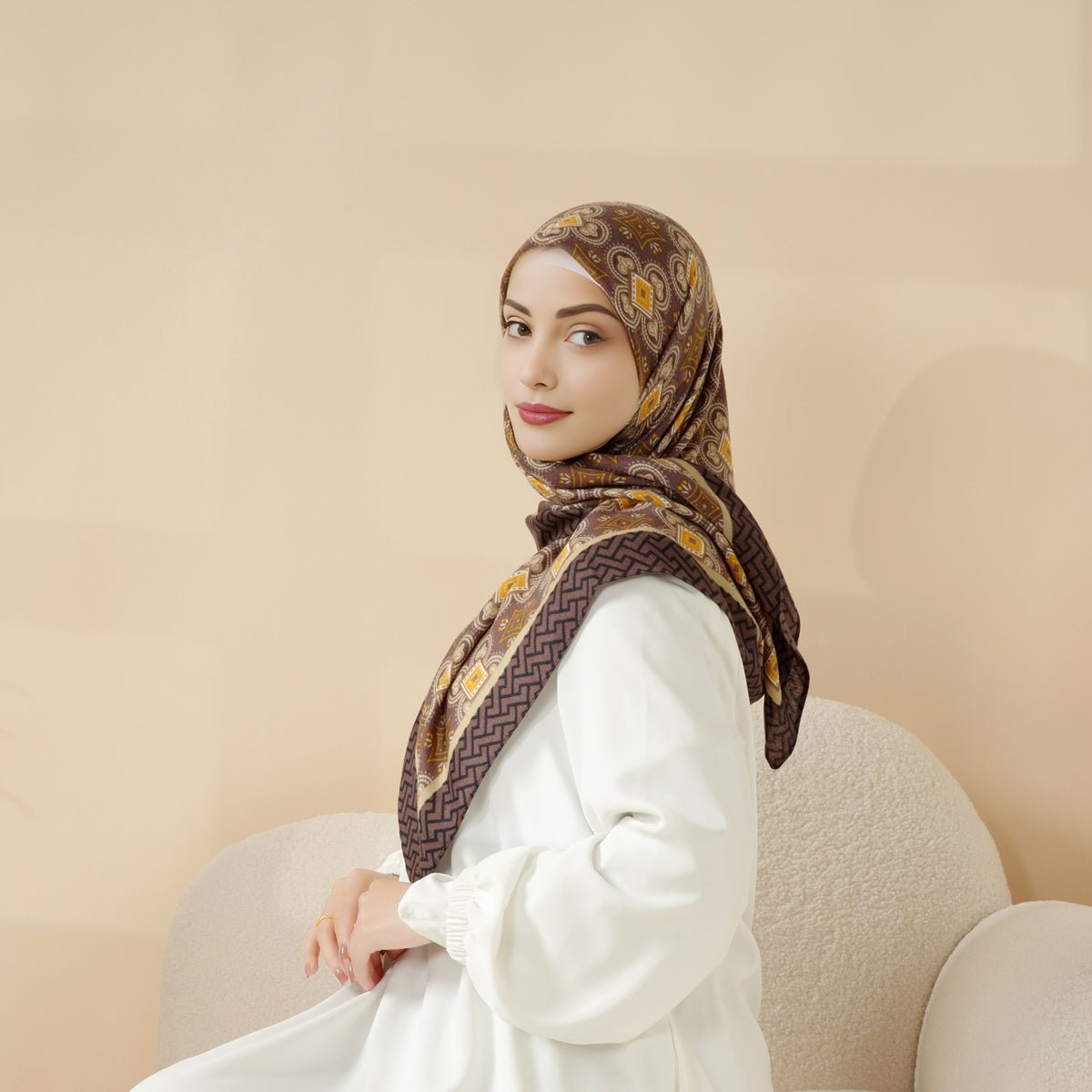 MH096 Printed Cashmere Touch Square Hijab - Mariam's Collection