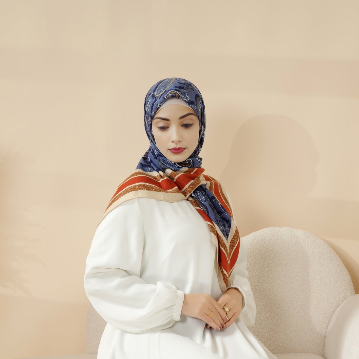 MH096 Printed Cashmere Touch Square Hijab - Mariam's Collection