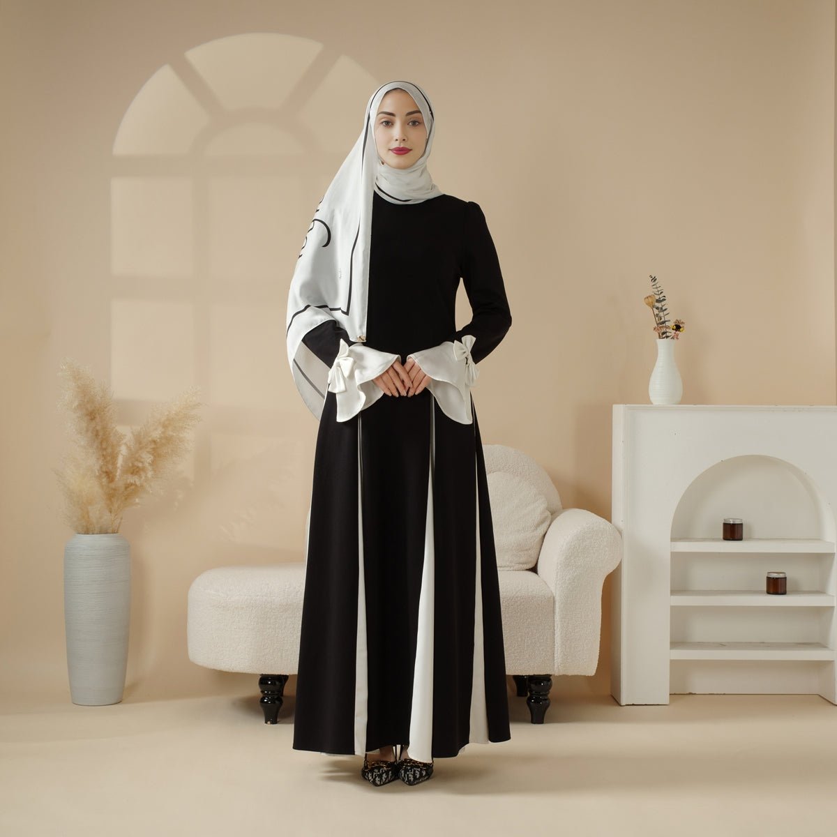 Milan Elegant Dual Tone Abaya Dress With Color Block Design (MA126) - Mariam's Collection