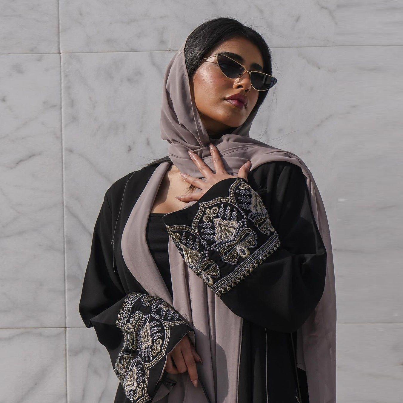 MOA062 Elegant Embroidered Temperament Open Abaya - Mariam's Collection