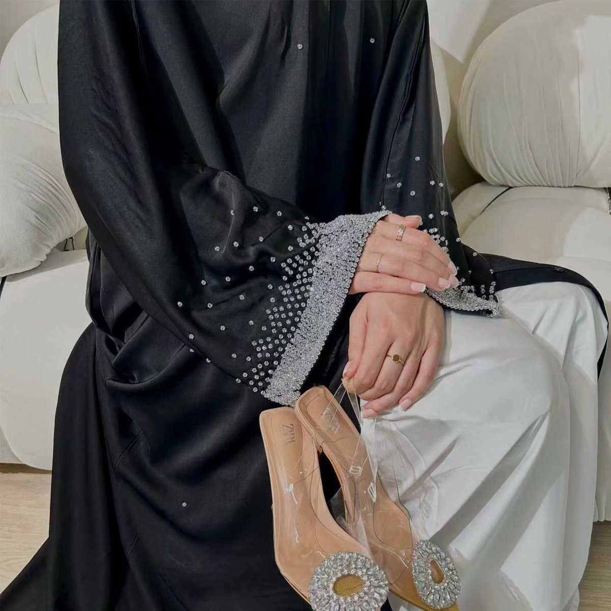 MOA086 Elegant Rhinestone Open Abaya - Mariam's Collection