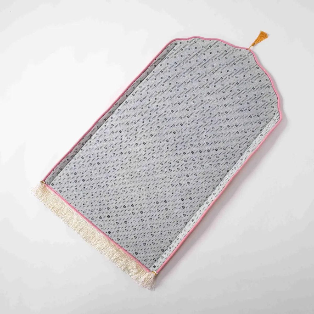 MR053 Thickened Embossed Flannel Prayer Mat - Mariam's Collection