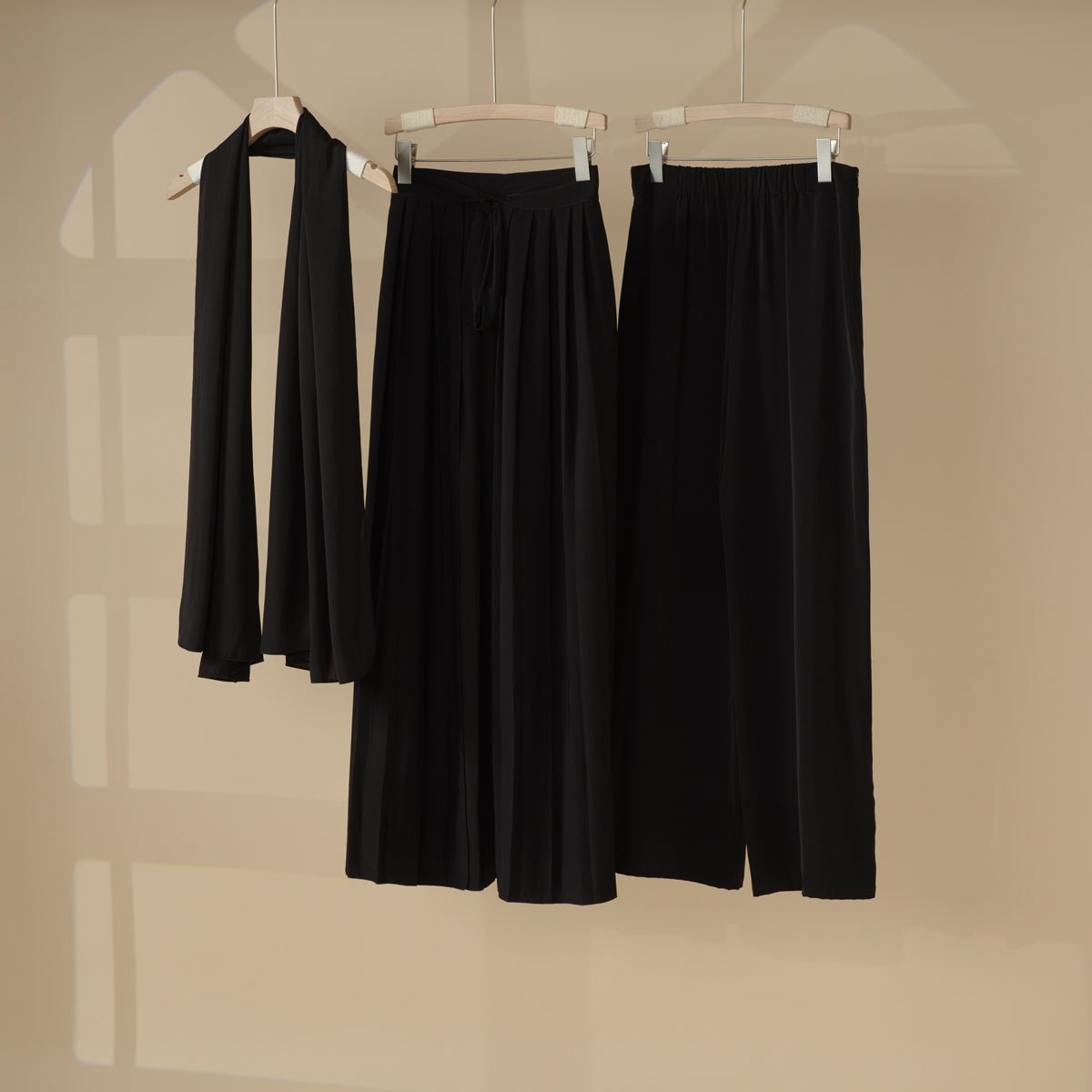 MS025 Pleated Overskirt Wide - Cut Pants Set 3 - Piece - Mariam's Collection