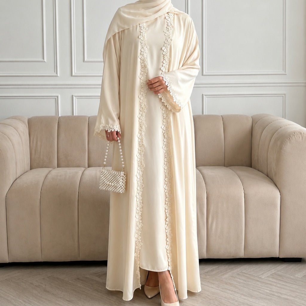 プウアボーテ・トレスパ LLサイズ+ボディクリーム Open Front Abaya with 3D Floral Lace Trim(MOA318)