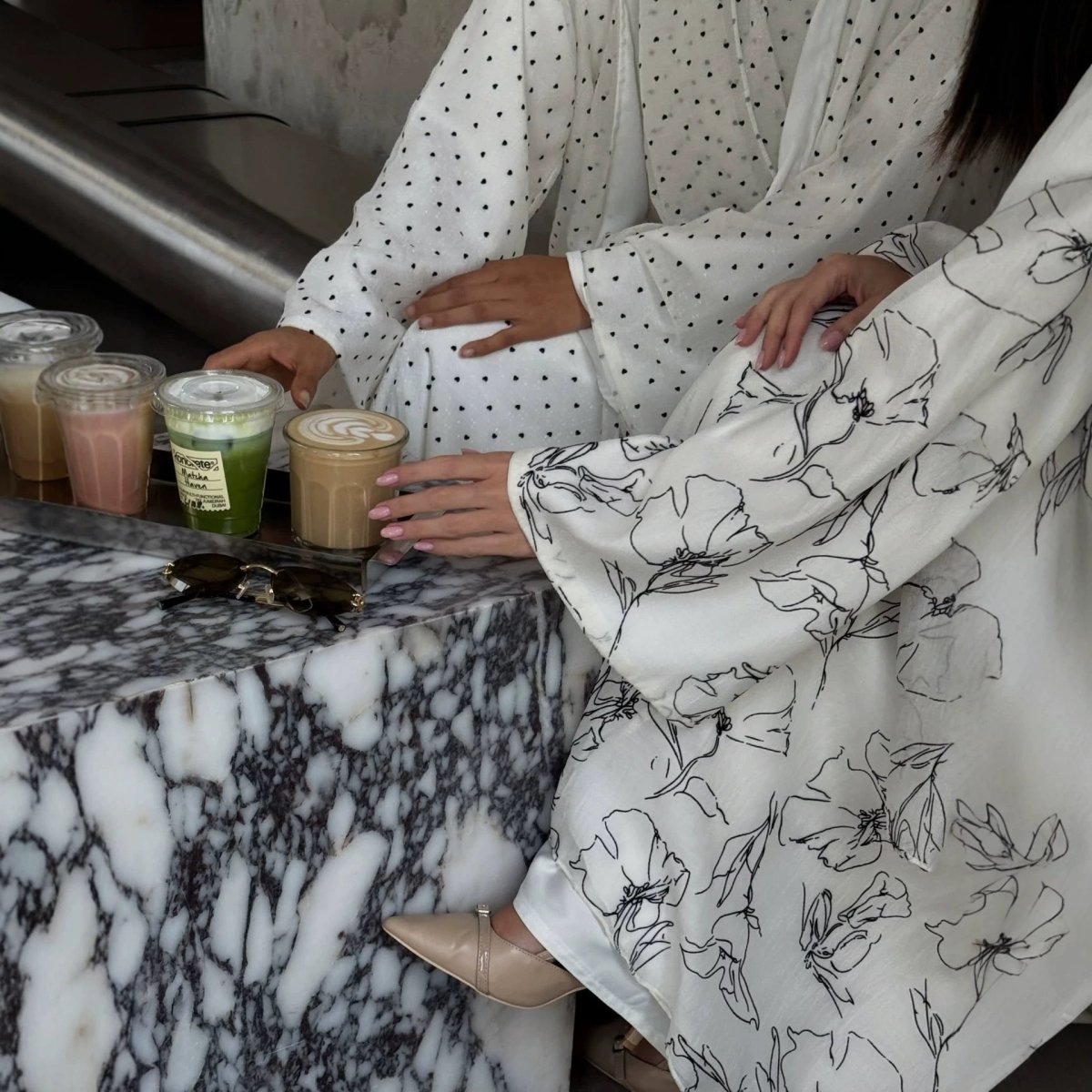 Printed Double-Layer Open Abaya Set – Flared Sleeve Abaya & Hijab