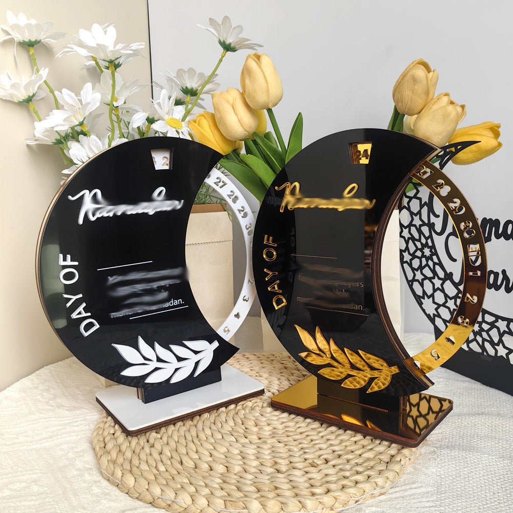 Ramadan Rotating Countdown Wooden Tabletop Decor (MAC378) - Mariam's Collection