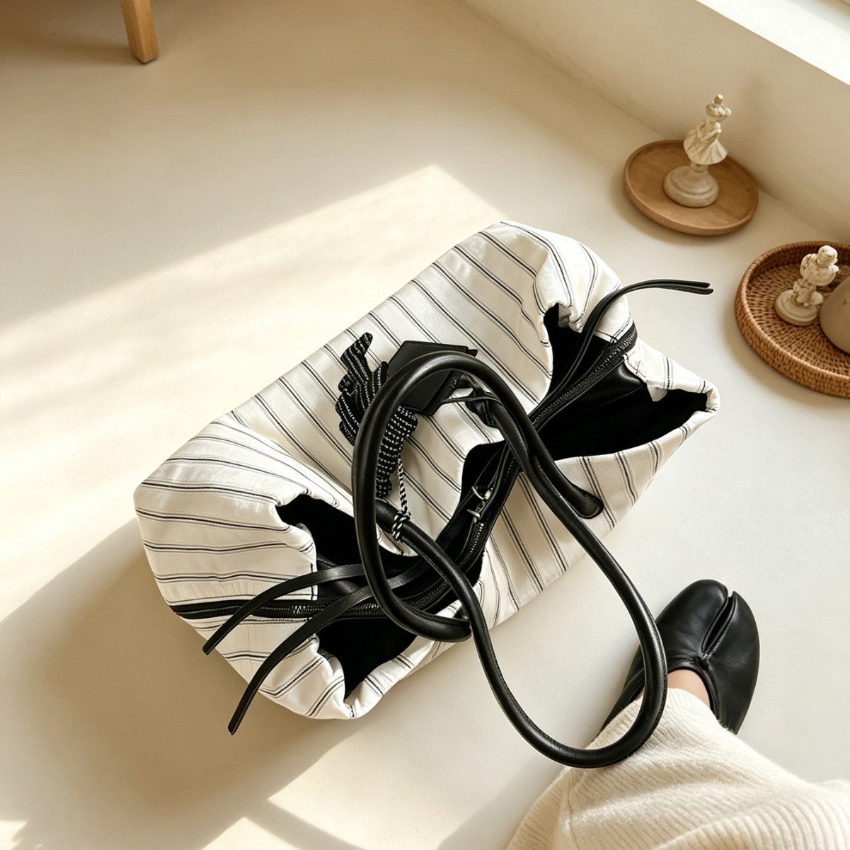 Striped Large Capacity Shoulder Tote Bag | Casual Commuter Bag（MAC484） - Mariam's Collection