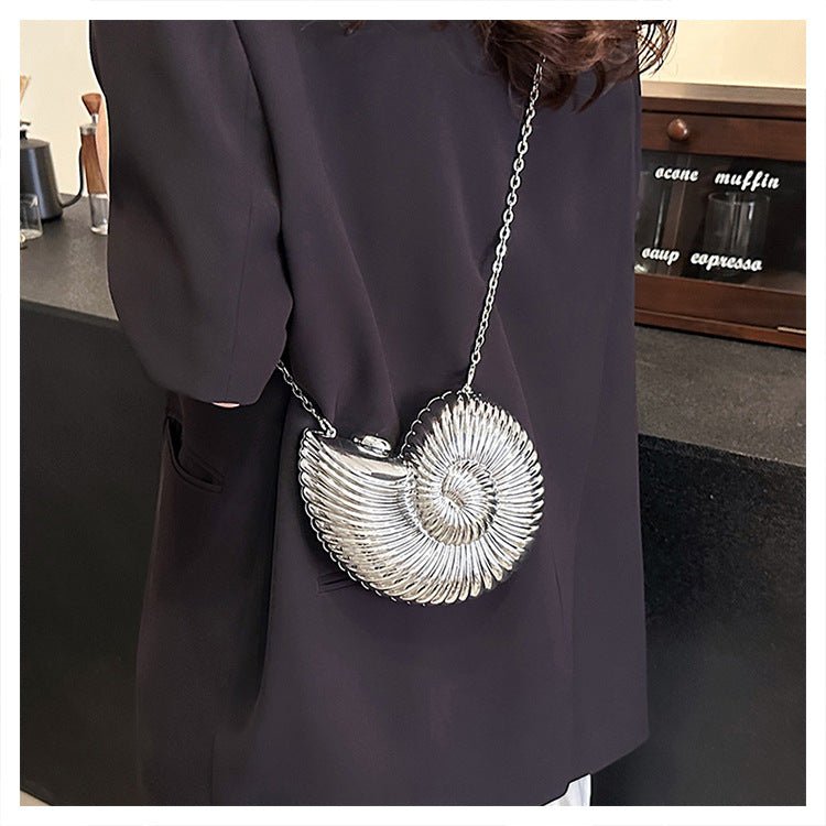 Unique Chic Conch Shell Inspired Clutch Bag (MAC311) - Mariam's Collection