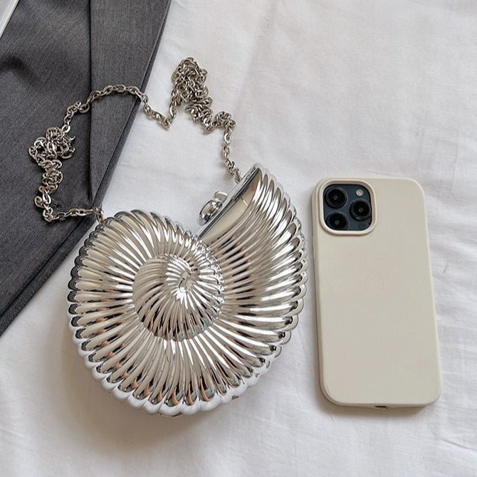 Unique Chic Conch Shell Inspired Clutch Bag (MAC311) - Mariam's Collection