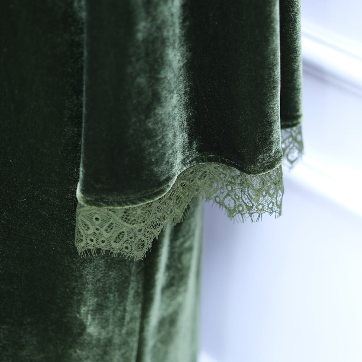 Velvet-Look Lace-Panel Longline Cardigan(MOA352) - Mariam's Collection