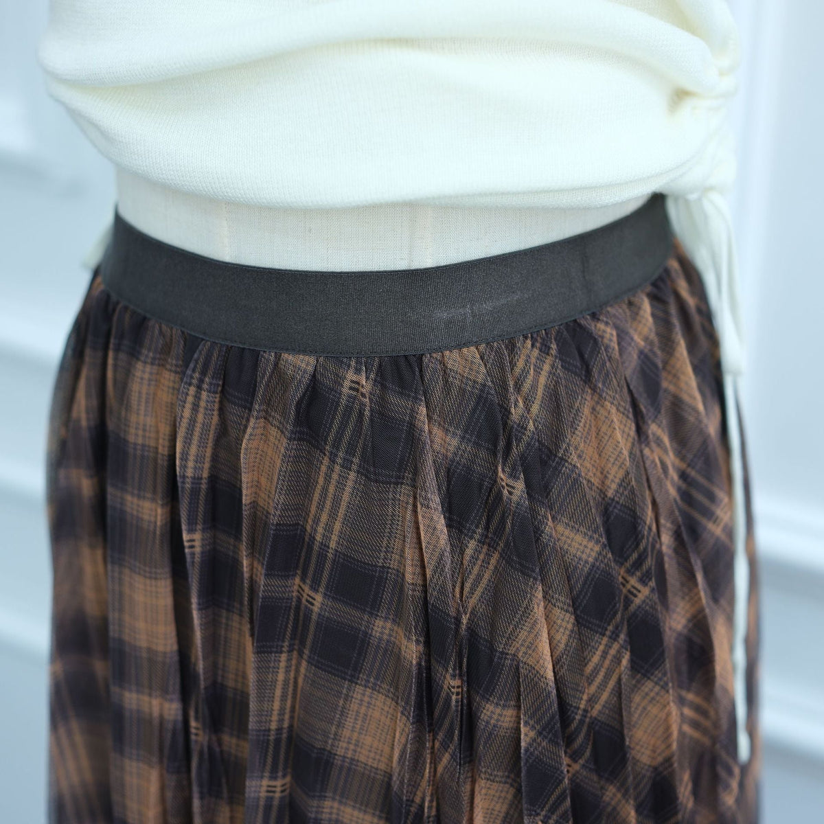 Vintage Plaid Mesh Pleated Maxi Skirt(MS597) - Mariam's Collection